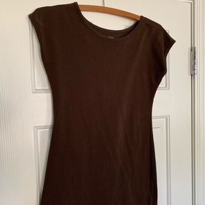 Lightweight Shade clothing brand cap sleeve tee